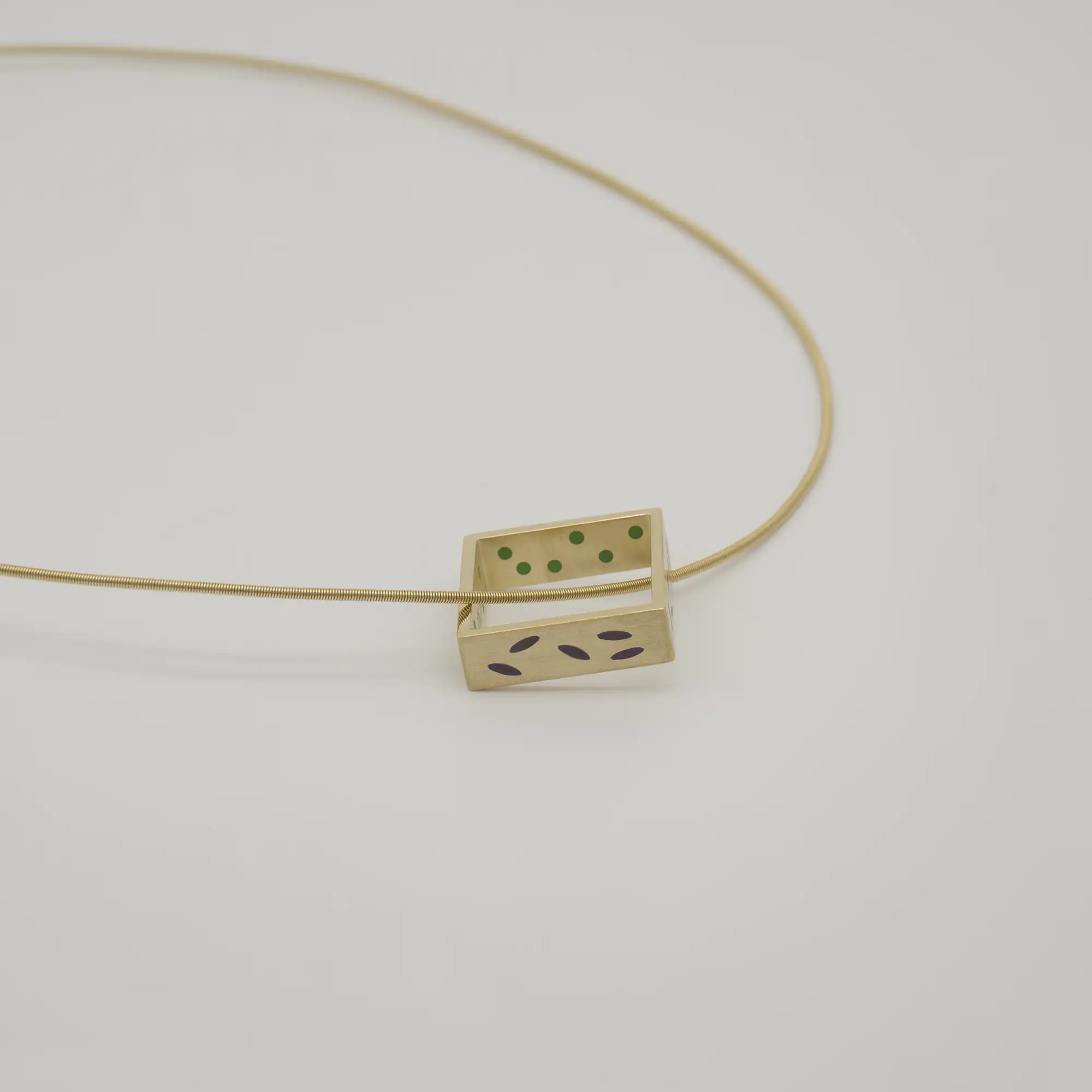 Ring mit Emaillee - Niessing - Classic Yellow|Schwarz Grün - gebraucht kaufen