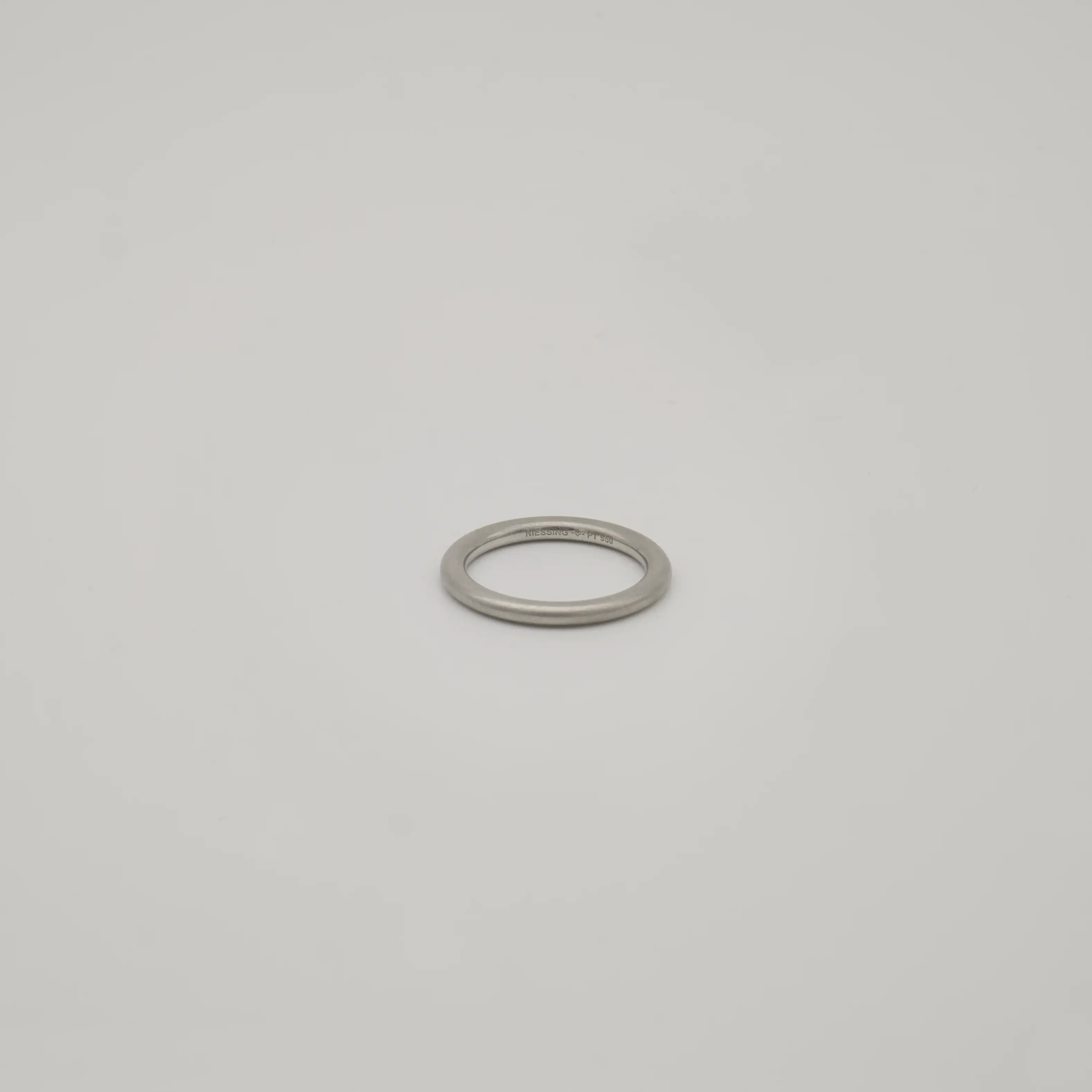 Ring Hochoval - Niessing - Platinum - gebraucht kaufen