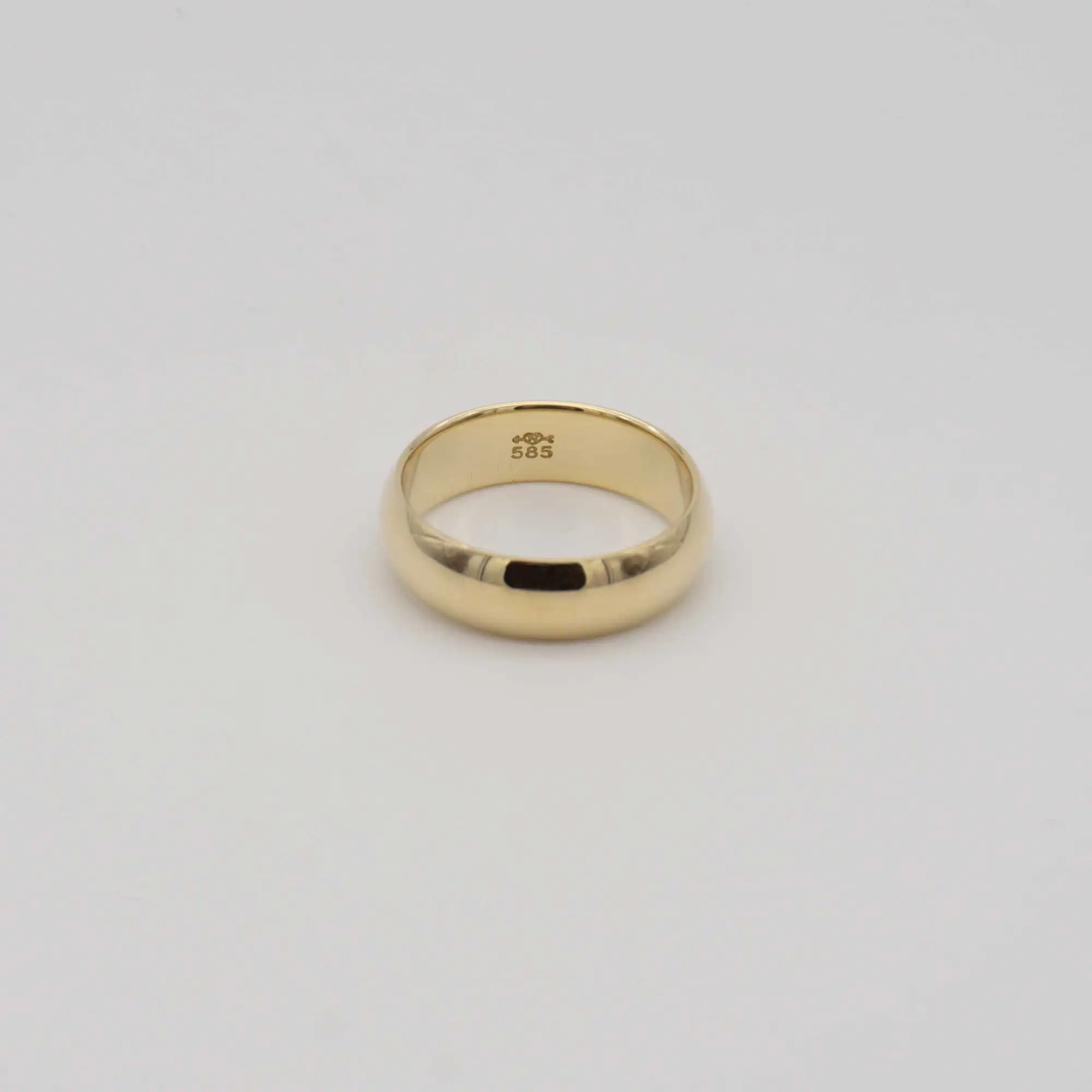 Von oben: Goldfarbener Ring Trauring Classic von Niessing gebraucht kaufen