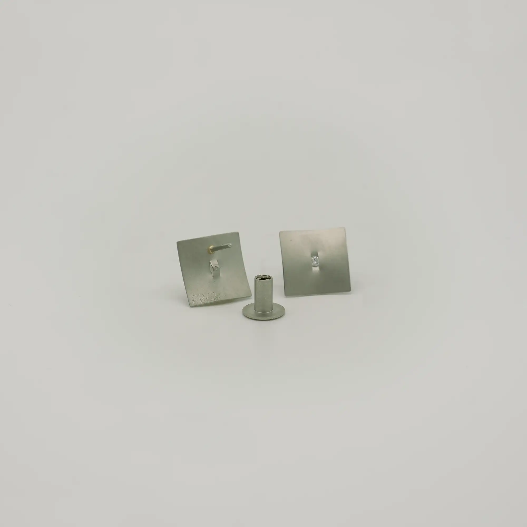 Ohrstecker Segel - Niessing - Platinum - gebraucht kaufen
