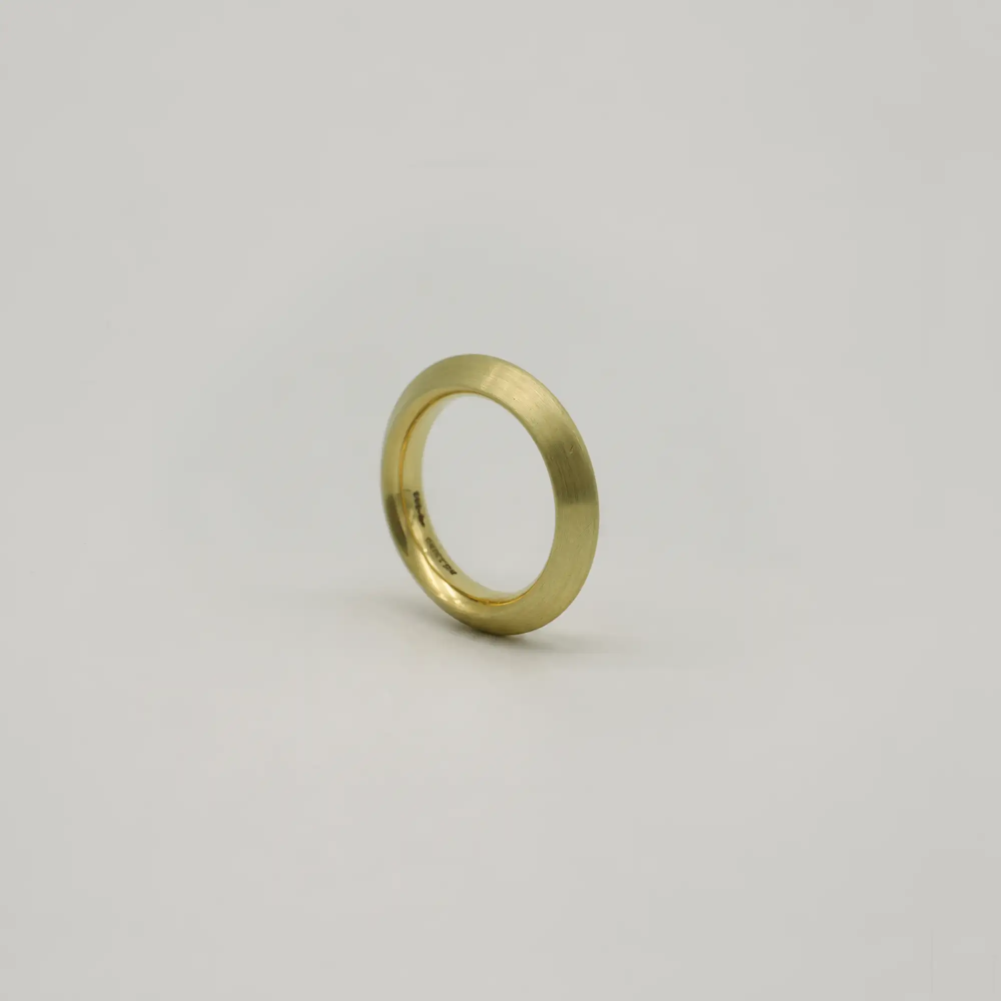 Ring Dreieck breit von  gebraucht kaufen