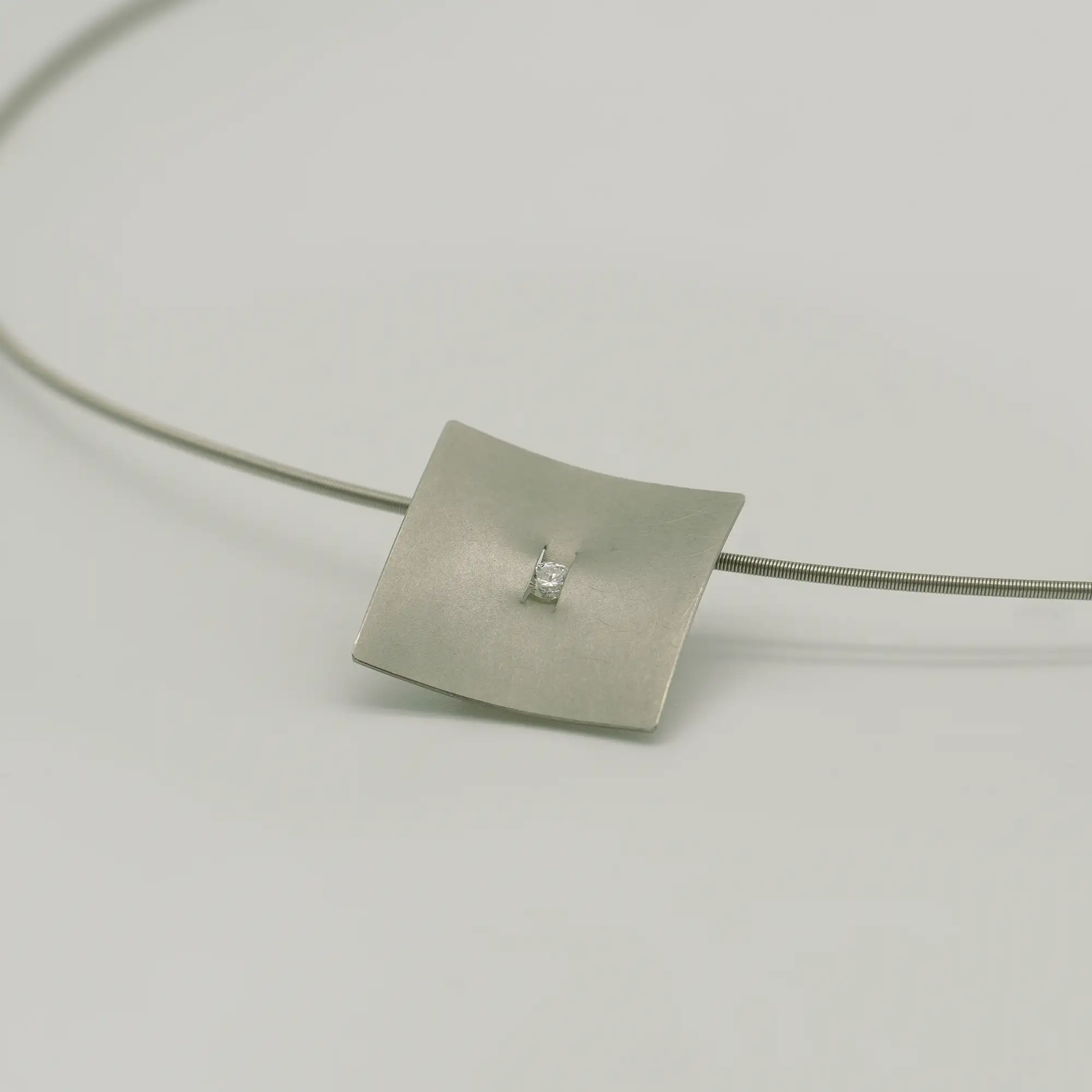Anhänger Segel - Niessing - Platinum - gebraucht kaufen