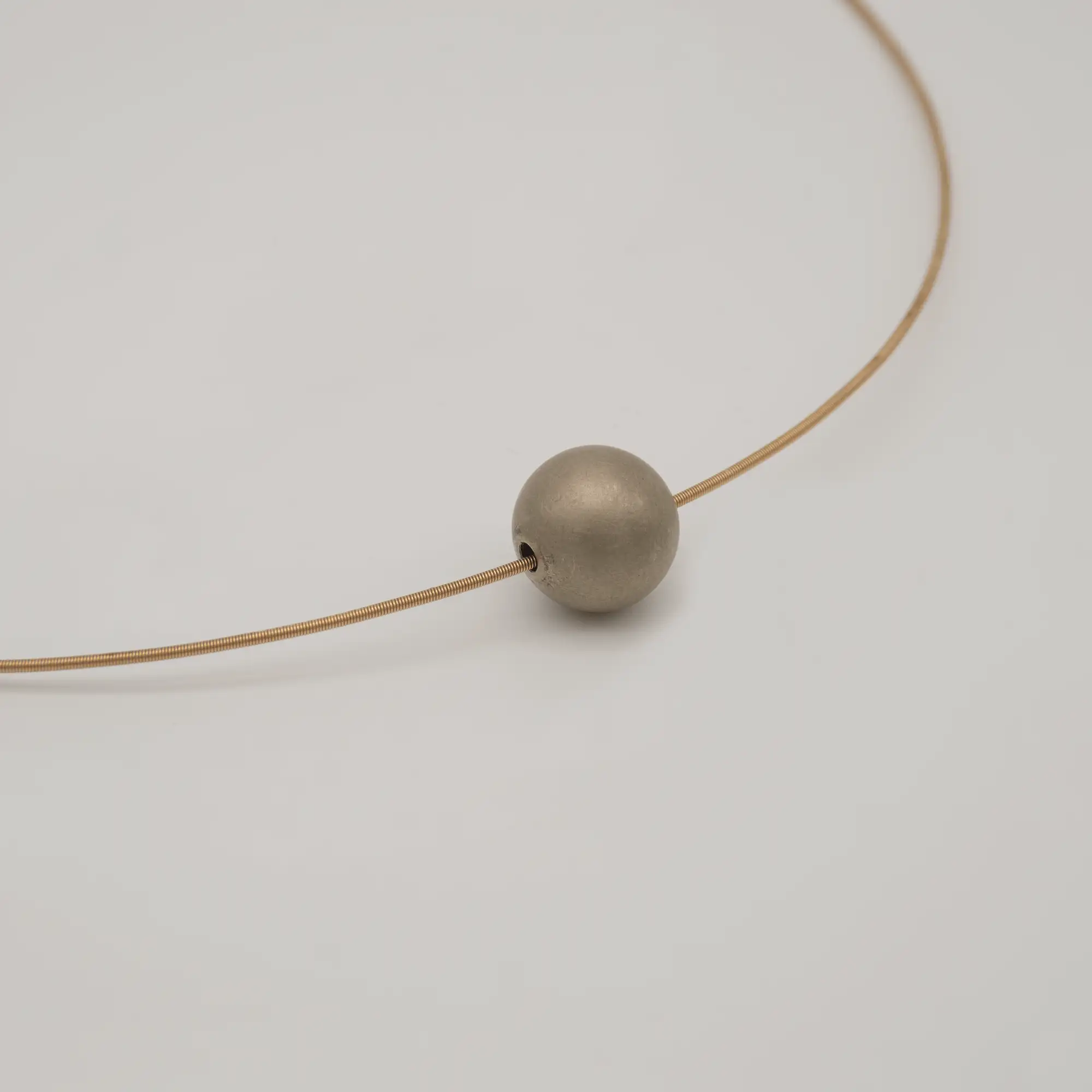 Anhänger Kugel - Niessing - Sand Gray - gebraucht kaufen